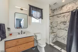 102 Miller St, Hackettstown, NJ 07840 - Photo 17