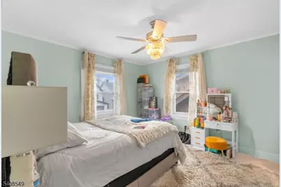 19 Irving St, East Orange, NJ 07018 - Photo 11