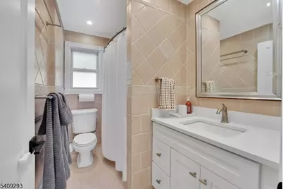 180 Highfield Ln, Nutley Twp., NJ 07110 - Photo 15