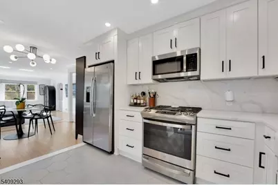 180 Highfield Ln, Nutley Twp., NJ 07110 - Photo 11