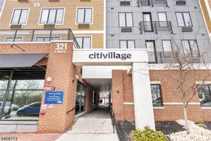 321 E 3rd St, Plainfield, NJ 07060 - Photo 3