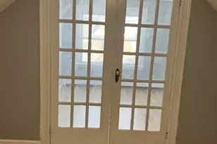 571 Avenue A, Bayonne, NJ 07002 - Photo 9