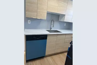 571 Avenue A, Bayonne, NJ 07002 - Photo 13