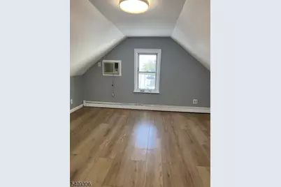 571 Avenue A, Bayonne, NJ 07002 - Photo 5