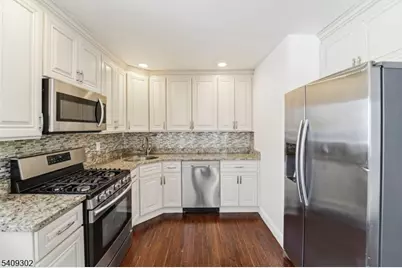 814 Falesky St, Rahway, NJ 07065 - Photo 5