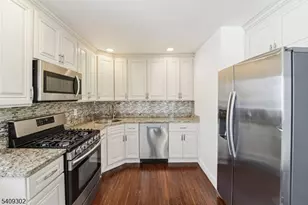 814 Falesky St, Rahway, NJ 07065 - Photo 5