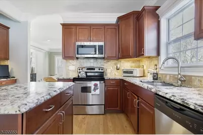 6 Murphy Court, Vernon Twp., NJ 07462 - Photo 9