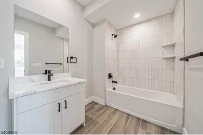 203 Randolph Ave #101, Jersey City, NJ 07305 - Photo 3