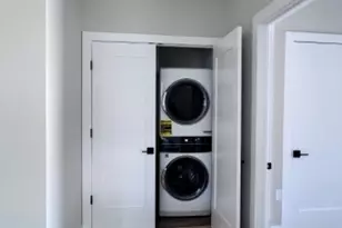 203 Randolph Ave, Jersey City, NJ 07305 - Photo 13