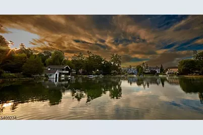 39 Summit Ter, Sparta Township, NJ 07871 - Photo 1