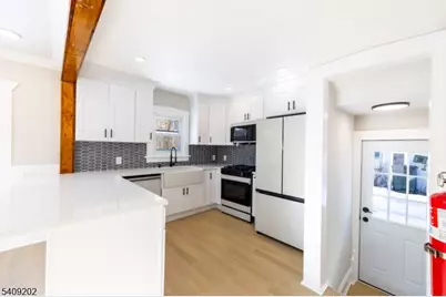 431 N Main St, Wharton, NJ 07885 - Photo 9