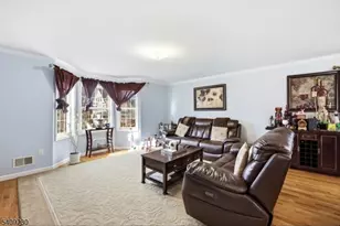 637 Jefferson Ave, Elizabeth, NJ 07201 - Photo 3