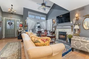 7 Rachel Ct, Clinton, NJ 08809 - Photo 17