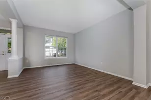 15 Colts Ln, Raritan Township, NJ 08822 - Photo 5