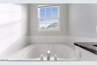 15 Colts Ln, Raritan Township, NJ 08822 - Photo 11