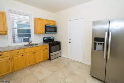 491 S 17th St, Newark, NJ 07103 - Photo 5