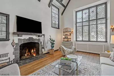 90 Whitney Rd, Millburn Twp., NJ 07078 - Photo 9