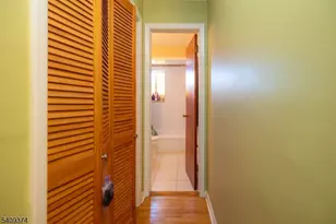 675-681 Joralemon St B-8, Belleville Twp., NJ 07109 - Photo 15