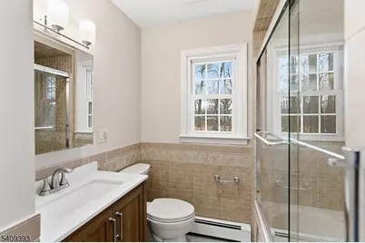 72 Prospect St, Paramus, NJ 07652 - Photo 9