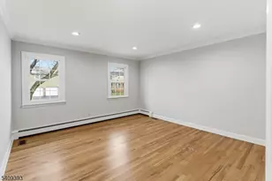 72 Prospect St, Paramus, NJ 07652 - Photo 23