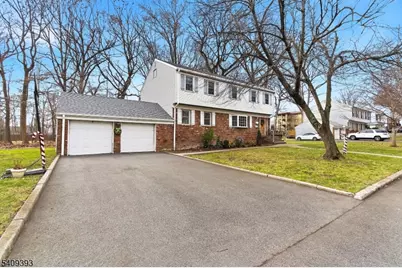 72 Prospect St, Paramus, NJ 07652 - Photo 1