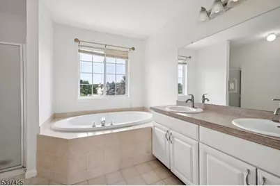 5 Abate Ct #1, Franklin Township, NJ 08873 - Photo 23