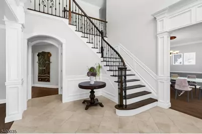 24 Chelsea Ct, Bernards Township, NJ 07920 - Photo 5