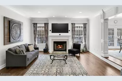 24 Chelsea Ct, Bernards Township, NJ 07920 - Photo 7