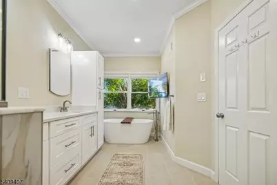 47 Gatehouse Rd, Bedminster Township, NJ 07921 - Photo 45