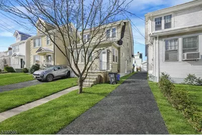 352 N 12th St, Newark, NJ 07107 - Photo 3