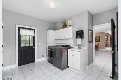 334 W Valley Brook Rd, Washington Township, NJ 07830 - Photo 13