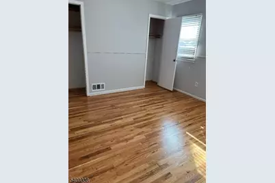 121 Chadwick Ave, Newark, NJ 07108 - Photo 7