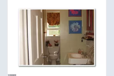 177 Ashland Ave #2, Bloomfield, NJ 07003 - Photo 9