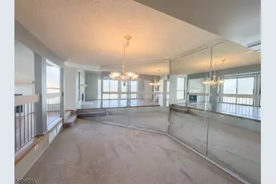 33 Sherborne St #128, Franklin Township, NJ 08873 - Photo 11