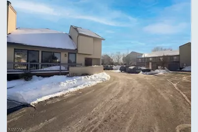 33 Sherborne St #128, Franklin Township, NJ 08873 - Photo 19