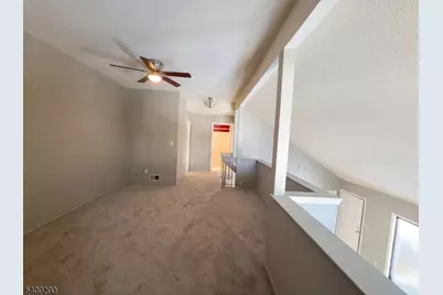 33 Sherborne St #128, Franklin Township, NJ 08873 - Photo 17