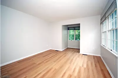 3 Valley View Ct, Bedminster Township, NJ 07921 - Photo 17