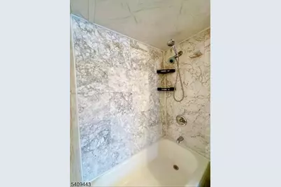 26 Dalbert St, Carteret, NJ 07008 - Photo 19