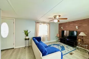 26 Dalbert St, Carteret, NJ 07008 - Photo 9