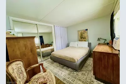 26 Dalbert St, Carteret, NJ 07008 - Photo 21