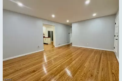 283 Arnold Ave, North Plainfield, NJ 07063 - Photo 5