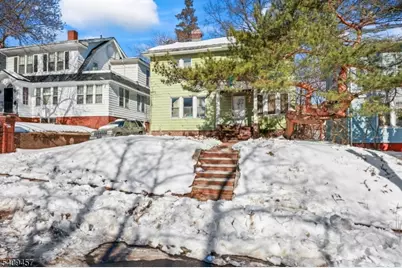 37 Custer Ave, Newark, NJ 07112 - Photo 3