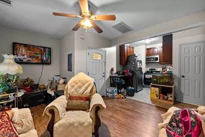 4 Market St, Passaic, NJ 07055 - Photo 7