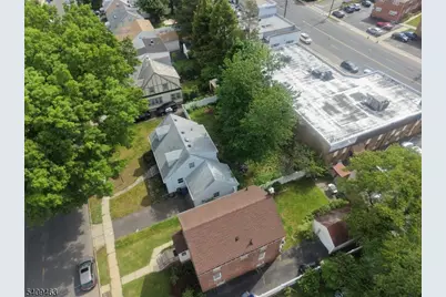 825 Bishop St, Union Township, NJ 07083 - Photo 33