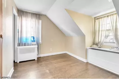 825 Bishop St, Union Township, NJ 07083 - Photo 23