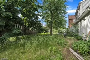 825 Bishop St, Union Township, NJ 07083 - Photo 7