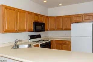 3302 Cleveland Ln, Rockaway Township, NJ 07866 - Photo 3