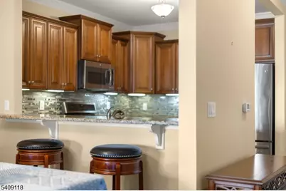 6110 Veterans Dr #6110, Rockaway Township, NJ 07885 - Photo 7