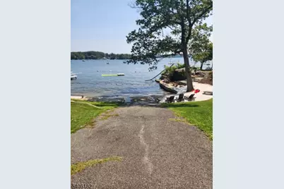 3 Bear Pond Trl, Hopatcong, NJ 07821 - Photo 41