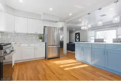 16 Canterbury Dr, Scotch Plains Township, NJ 07076 - Photo 7